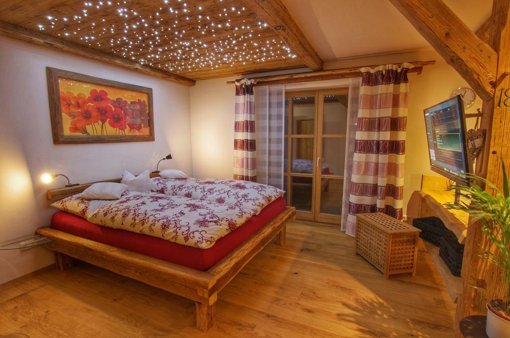 Holzhaus Lugerhof Apartamento Roding Exterior foto